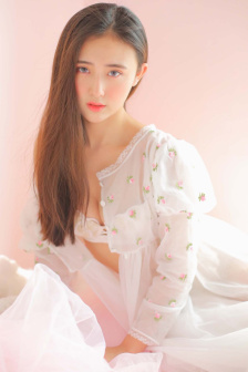 李彩桦微博